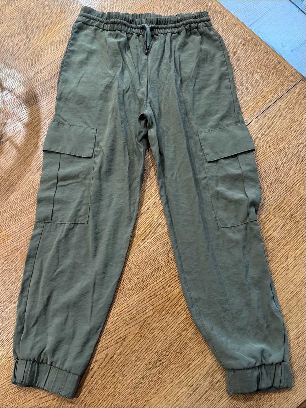 Women's Olive Cargo Jogger Pants - Elastic Waist